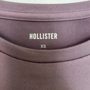 Hollister Mauve Crewneck Tee XS